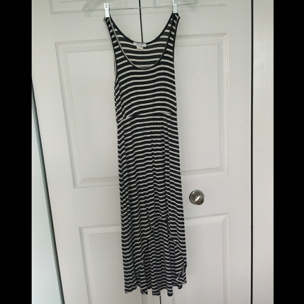 Delia's high-low summer dress